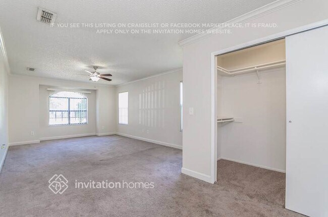 Foto del edificio - 7781 Snowberry Cir