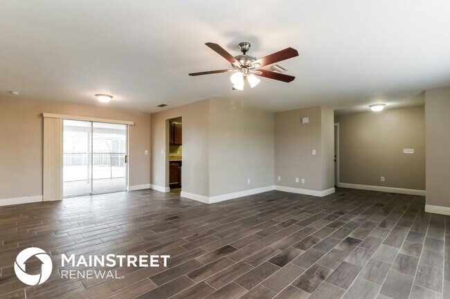 Foto del edificio - 928 SE 35th St