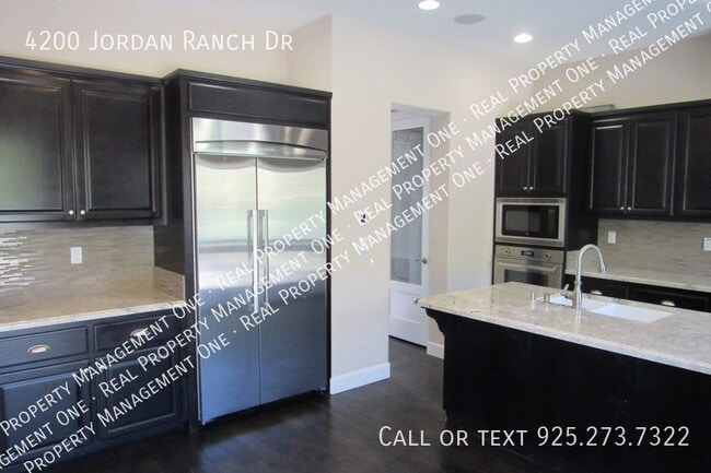 Foto del edificio - 4200 Jordan Ranch Dr