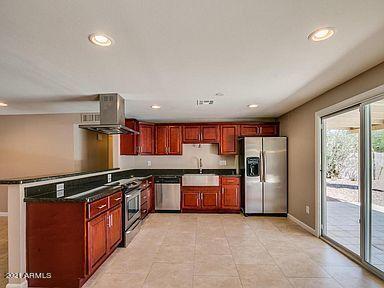 Foto del edificio - 3707 E Joan De Arc Ave