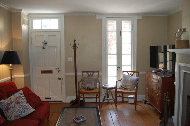 Building Photo - 58 Cornhill St