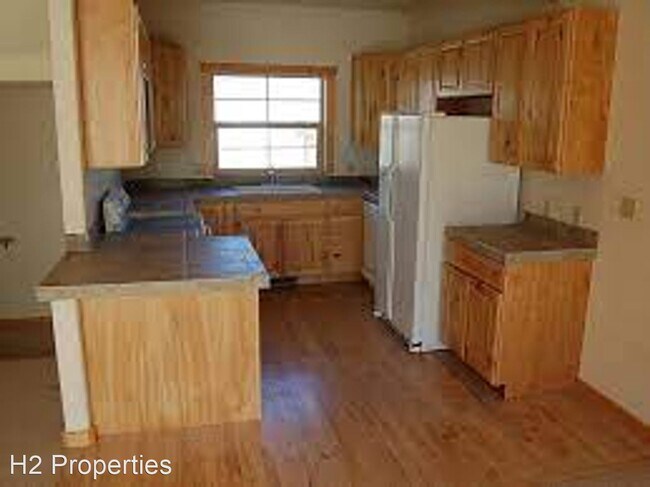 Building Photo - 3 br, 2.5 bath House - 50 GCR 6418 #7