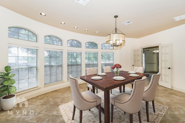 Building Photo - 2908 Arbor Ct
