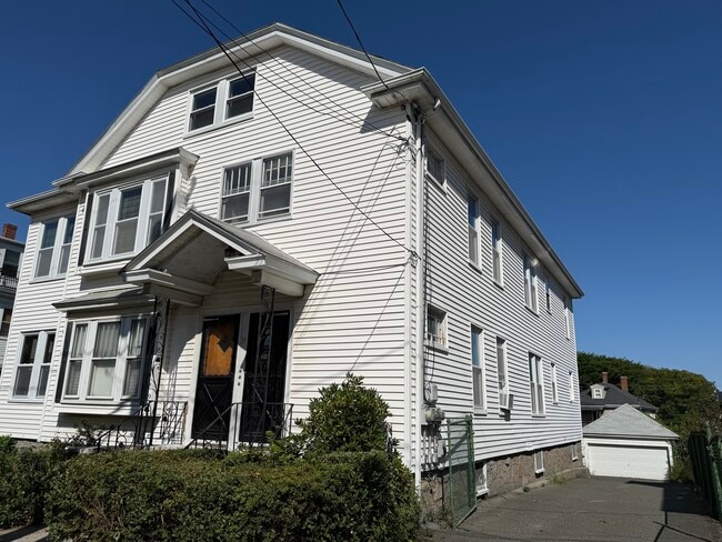 Exterior - 37 Leach St