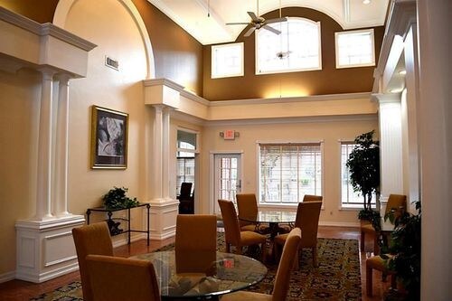 Foto del edificio - 2110 Welch St