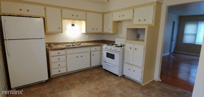 Foto del edificio - 6234 N 91st St