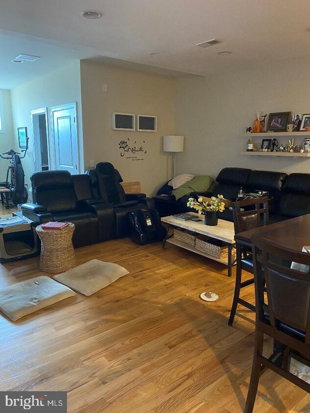 Foto principal - 1400 S Darien St