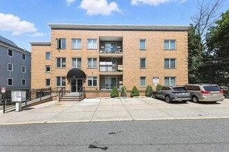 Building Photo - 4401 Smith Ave