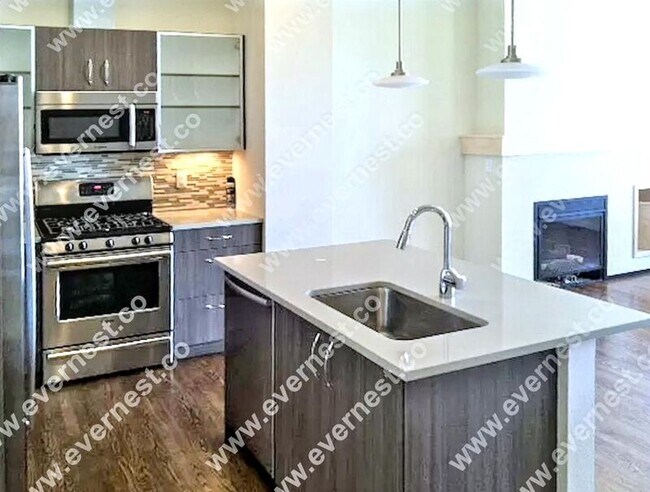 Foto del edificio - 2243 W 32nd Ave