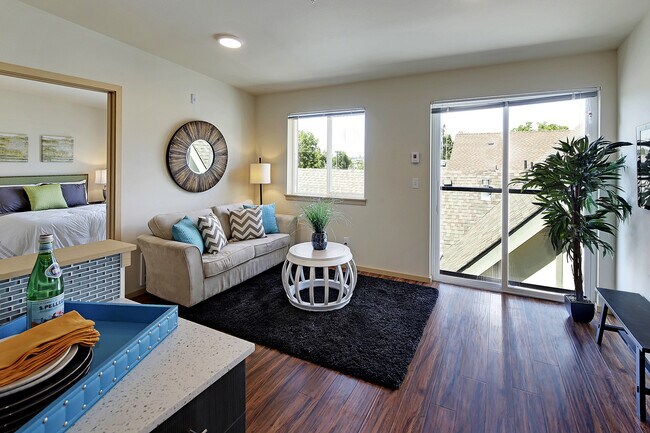 Gris_016 - Glendale Apartments