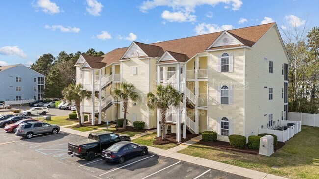 Foto del edificio - 119 Fountain Pointe Ln