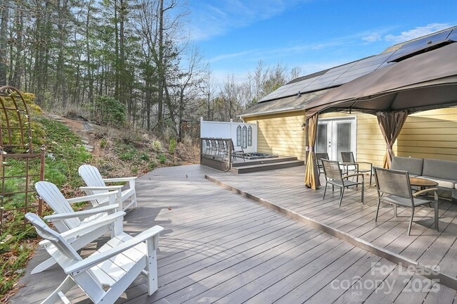 Building Photo - 24 Lamplighter Ln