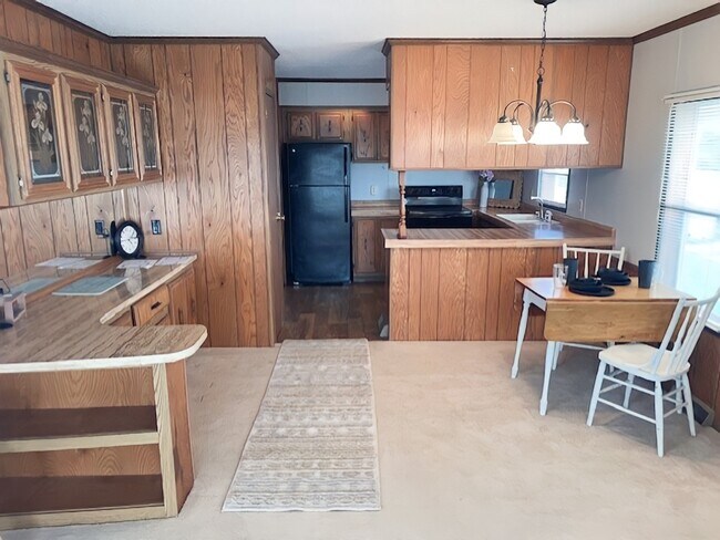 Foto del edificio - 516 Timber Ridge Ln