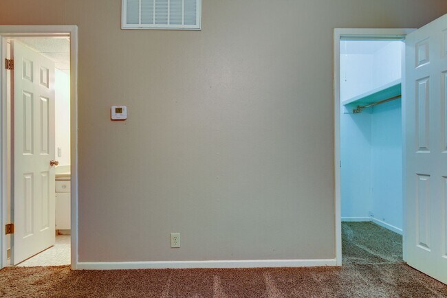 Foto del edificio - Apartment for rent!