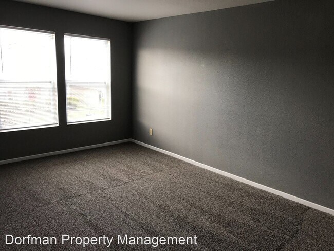 Building Photo - 10204 Cumberland Pointe Blvd