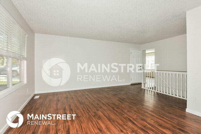 Foto del edificio - 46 Forest Ln