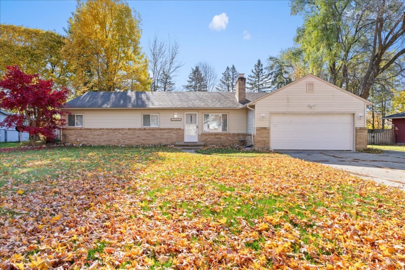 Photo - 2353 Hulett Rd (Okemos, MI)