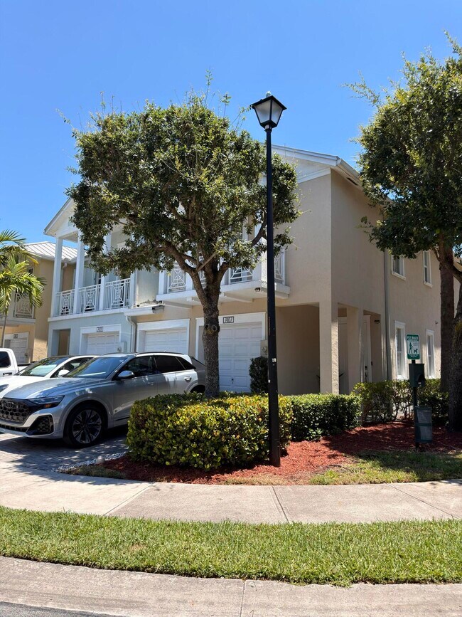 Foto del edificio - 7407 NW 108th Path