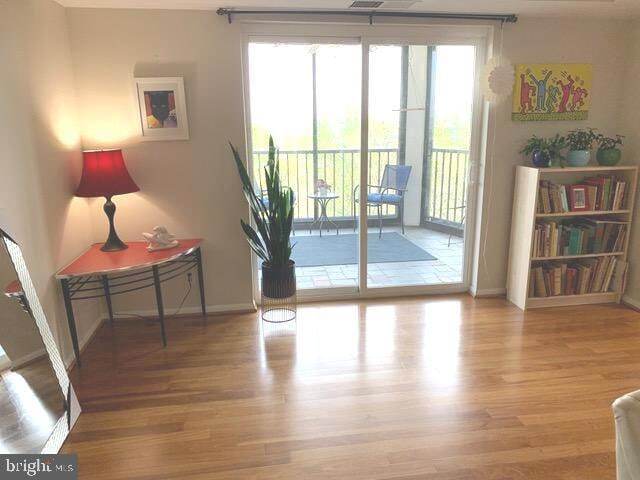 Photo - 5903 Mt Eagle Dr Apartment