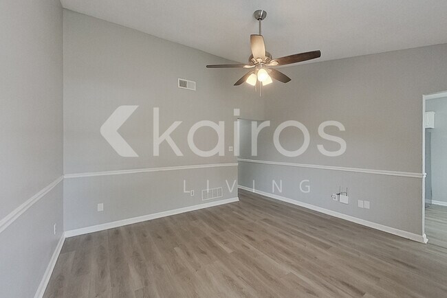 Foto del edificio - 495 Shady Grove Dr