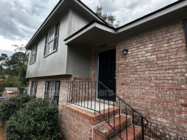 Foto del edificio - 4565 Rockdale Ct
