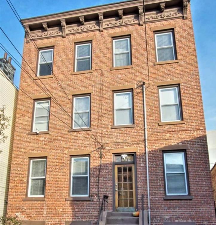 Primary Photo - 14 Coles St