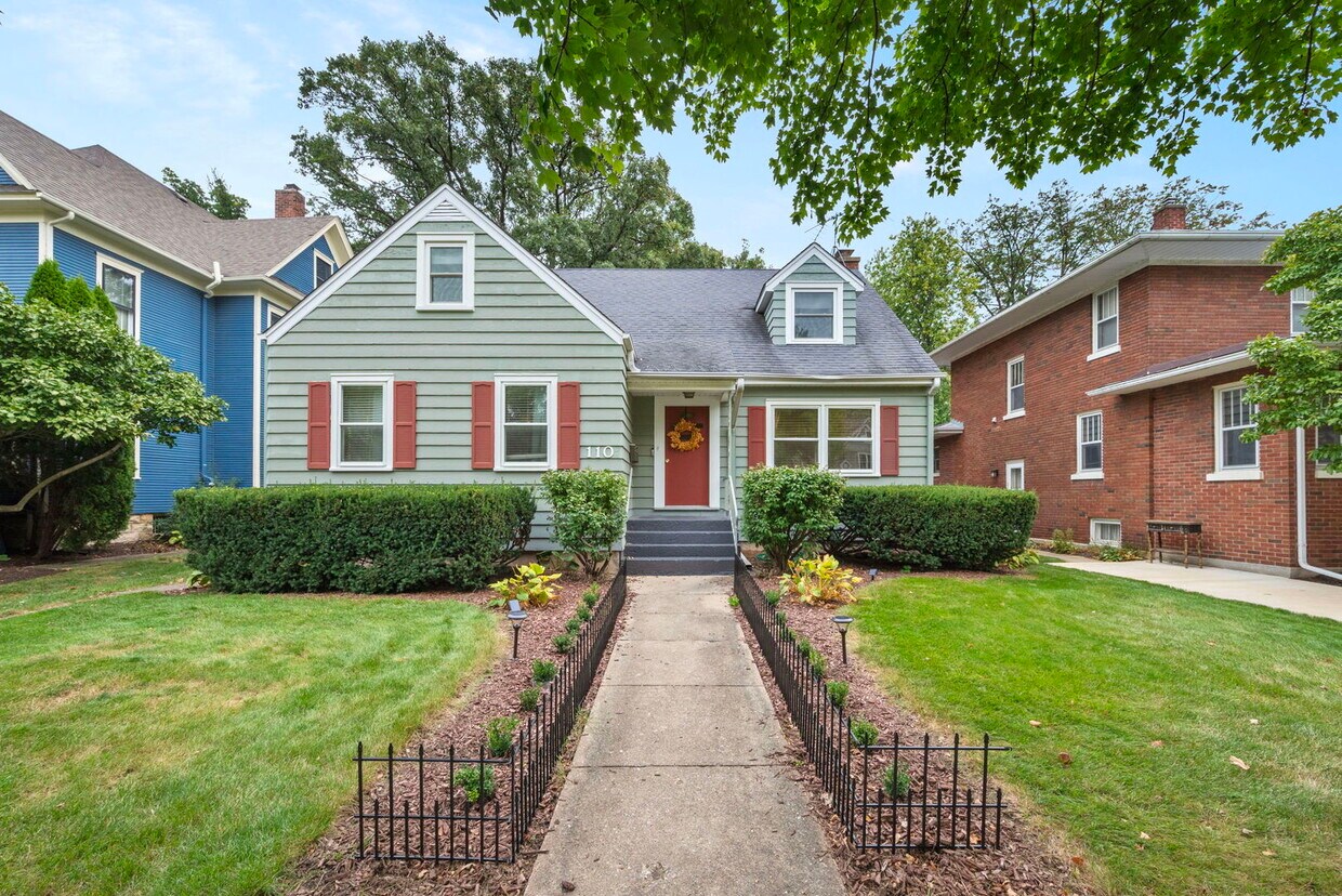 Primary Photo - 110 S Ellsworth St