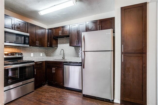 Foto del edificio - 2801 Knight St