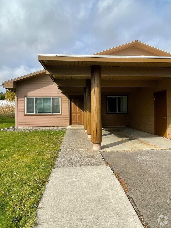 Houses For Rent in Waverly WA with High Ceilings 1 Homes