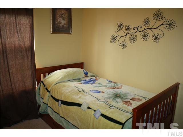Building Photo - 103 Baberton Dr