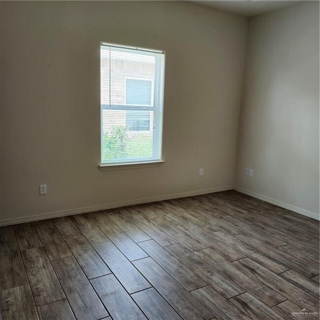 Foto del edificio - 4008 Hawthorne Ave