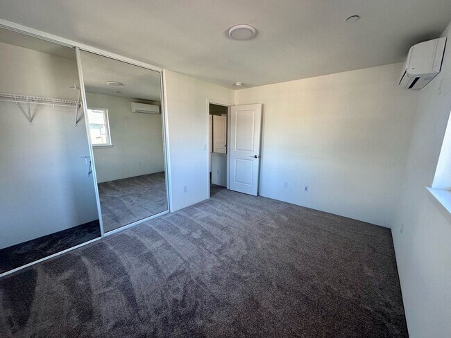 Building Photo - For Rent - [Walea at Koa Ridge] 94-1188 Ka...