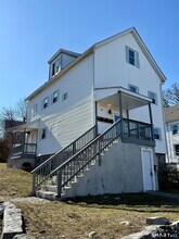 Building Photo - 205 Shaw St