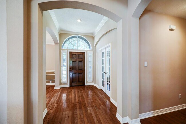 Building Photo - 5914 Coral Springs Ct