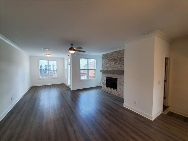 Foto del edificio - 3220 Bennett Crk Ln