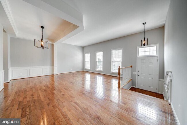 Foto del edificio - 6138 Manchester Park Cir