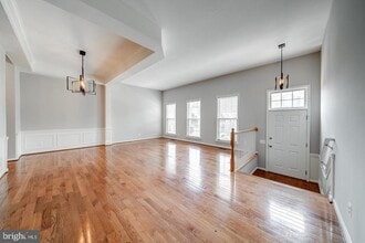 Building Photo - 6138 Manchester Park Cir