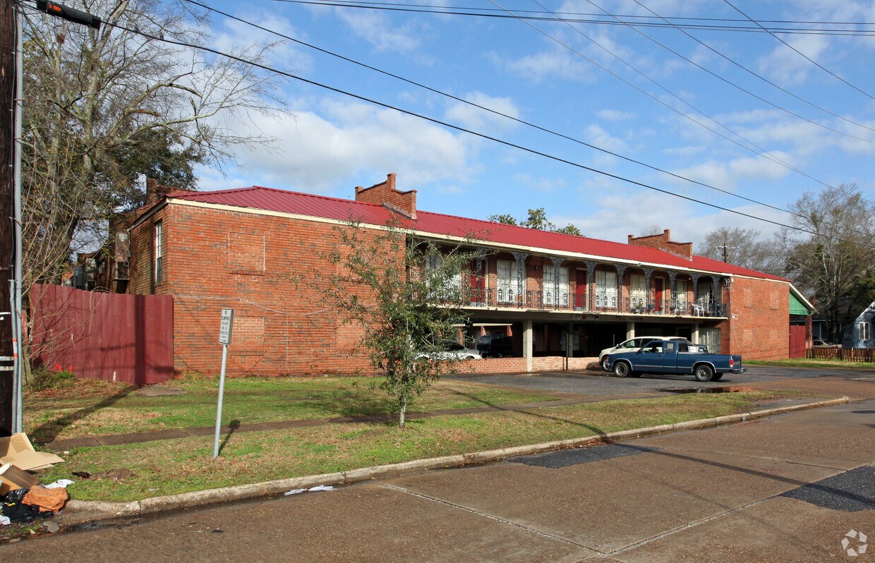 Old Shell Commons Apartments Mobile, AL