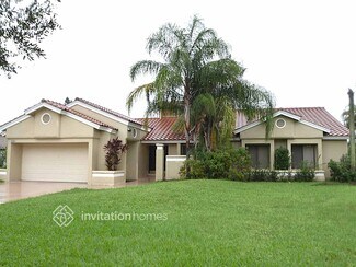 Building Photo - 3261 NW 108th Dr