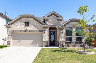 Building Photo - 1106 Sassafras Dr