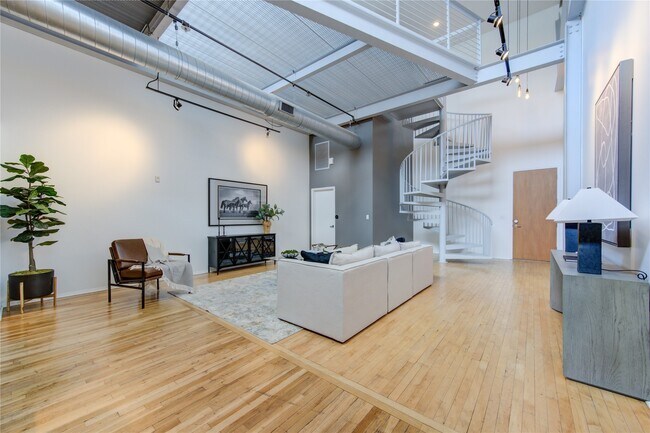 Foto del edificio - 1312 Live Oak St