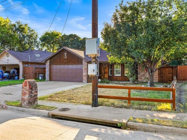 Building Photo - 315 Gilbert Rd