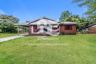 Building Photo - 603 Regina Dr