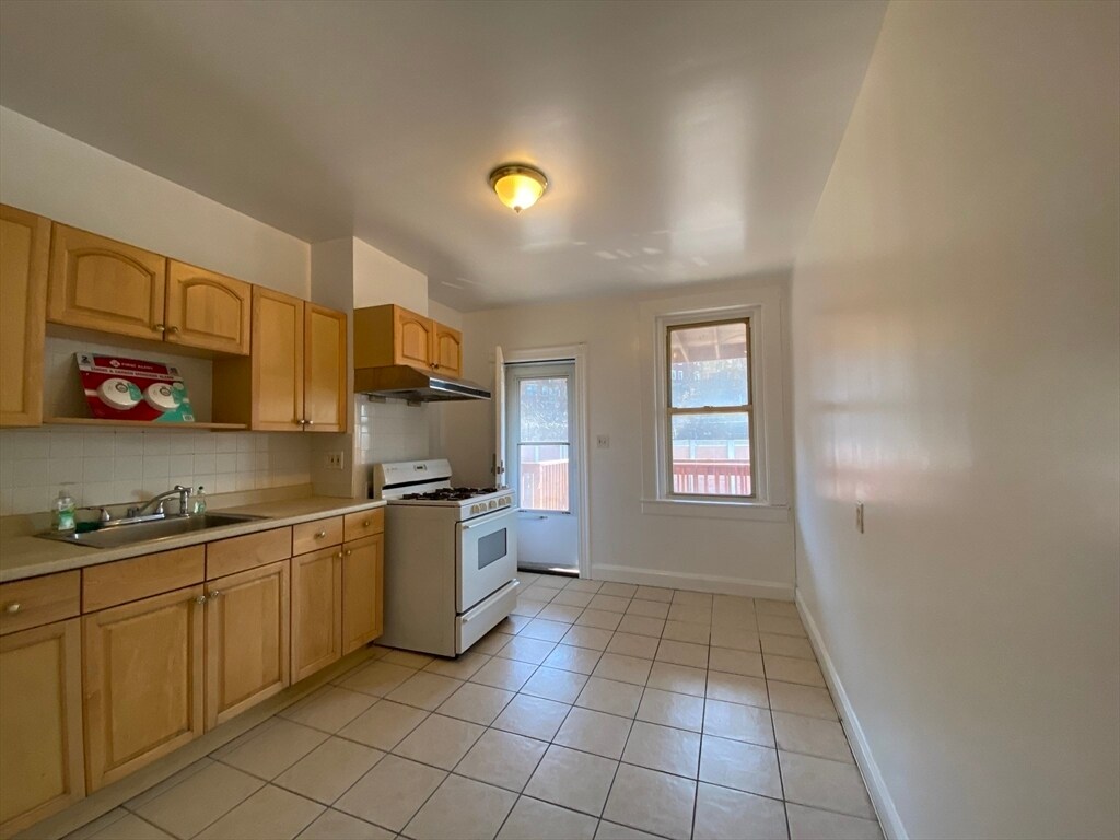 Foto principal - 884 Huntington Ave