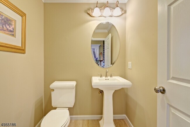 Foto del edificio - 17 Cypress Ln