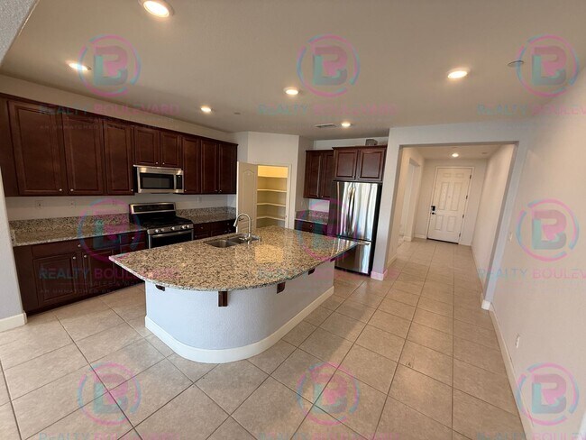 Foto del edificio - Gorgeous Newer 3 Bedroom Home! Located off...