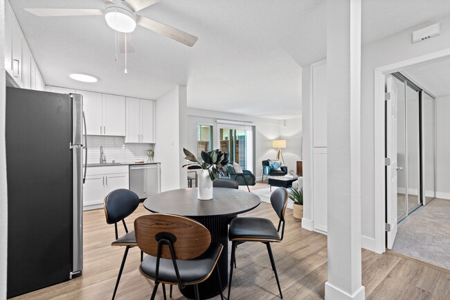 Dining Table at Veranda La Mesa Apartments in La Mesa, CA 91942 - Veranda La Mesa