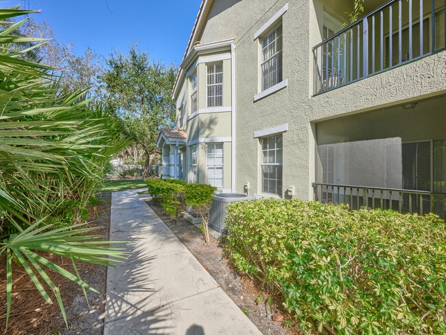 Foto del edificio - 108 SW Peacock Blvd