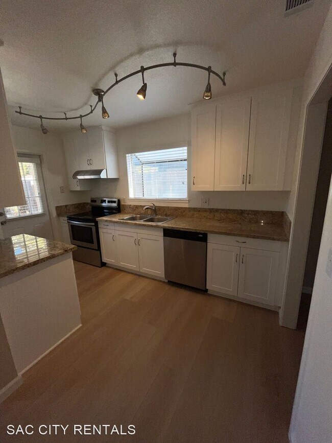 Foto del edificio - 3 br, 2 bath House - 8733 Tiogawoods Drive