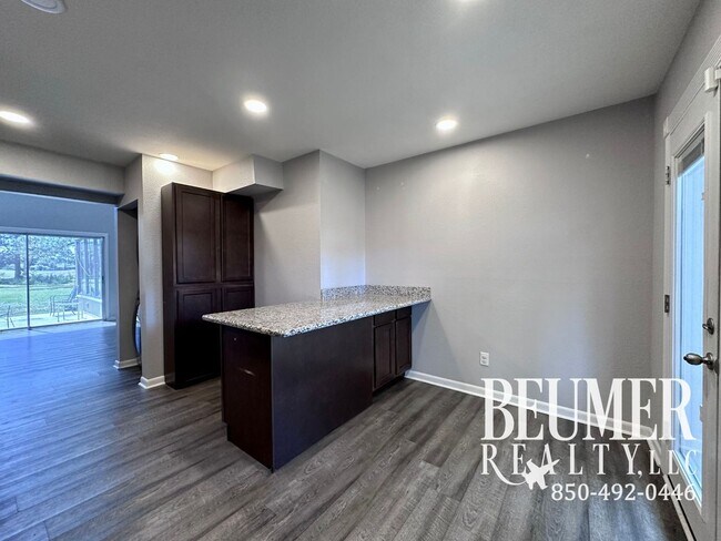 Foto del edificio - 4823 Huron Dr